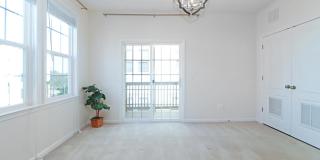 24620 BYRNE MEADOW Square Gallery 12