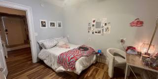 43 Charlotte St Gallery 18