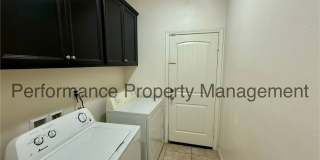 Spacious 4 Bed/2 Bath SW Bakersfield Home w/ RBP & $0 Deposit Option Gallery 18