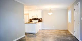 Americana Simi Apartments Gallery 11