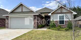 Beautiful 3 Bedroom Home in Azalea Farms in Noble Gallery 1
