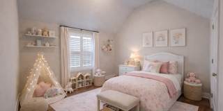 Get ready to fall in love—this sleek, modern beauty in West Creek Farms is bringing the wow factor to Clarksville! Gallery 32