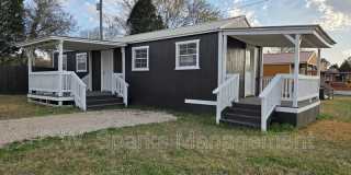 304 Carson Circle Gallery 1