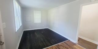 Room in 2 Bedroom Home at Celia Ave Gallery 11