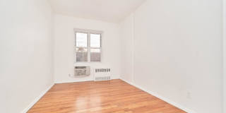 319 W 29TH Street Gallery 1