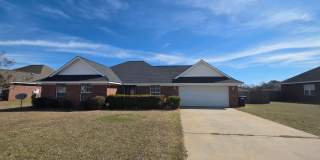 Available May! Non-Furnished Unit! Gallery 1