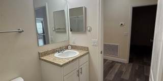 1159 MACFARLANE AVENUE Gallery 40