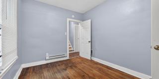 $1550 4 bedroom Gallery 18