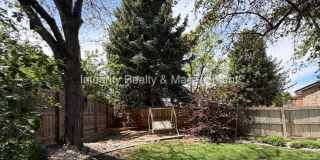 4 Bed/3.5 Bath, 3306 Sqft - 10074 E Lake Dr. Gallery 45