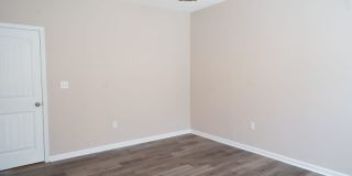 10 Arbors Circle Gallery 26