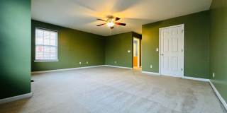 End-Unit 3BR Townhome Minutes to NCSU, Downtown & Crossroads Gallery 16