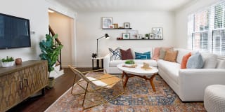 Kings Crossing Gallery 21