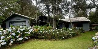 Volcano Golf Course - 3 Bedroom Home Gallery 1