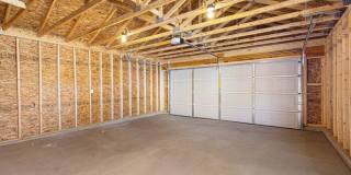 934 Maple Avenue Gallery 24