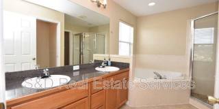 2010 Hatteras Pt. Gallery 22