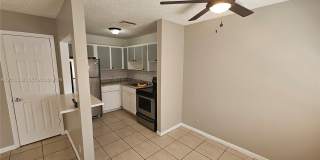 860 SW 6th Ct Gallery 4