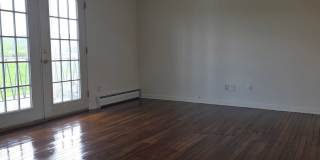 2 bedroom upper Gallery 1