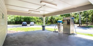 Rocky Creek Apartments Gallery 25