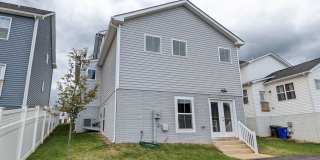 Gorgeous New Construction Home in Gambrill View Community available late July! Gallery 14