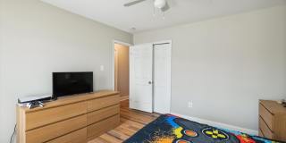 2904 MEMORY Lane Gallery 25