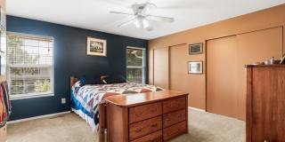Two Master Suites + Basement 3rd Bedroom Gallery 16