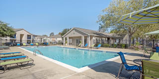 Grand at Pearl Gallery 6