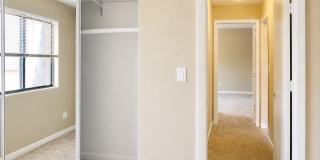 8 Oak Creek Drive Gallery 1