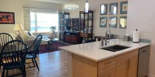 -Executive furnished Top Floor End unit Condo in Louisville Colorado, Beautiful Mt. Views! Gallery 3