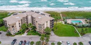 2641 NE Ocean Boulevard Gallery 1