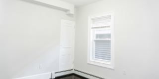 3149 Washington St Gallery 6