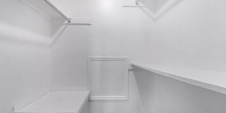 Newly Renovated Duplex! Rare! Gallery 20