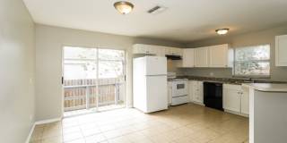 8415 North 10th Street Gallery 6