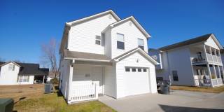 NORTHCHASE 3BR/2.5BA FREESTANDING TOWNHOME FOR RENT Gallery 1