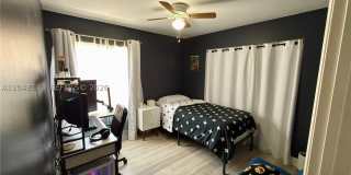 17905 SW 10th Ct Gallery 11