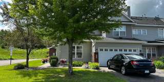 Spirit Hills Townhome 3 bed 3 bath Gallery 1