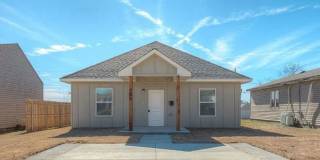 Newly Built 3-Bed Home with Modern Finishes in Lawton! Gallery 1