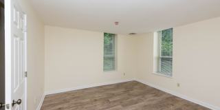 Chestnut Hill East Gallery 37