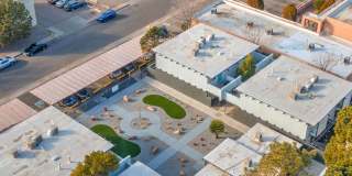 The Valencia Gallery 14