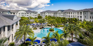 Ivory Lantana Gallery 1