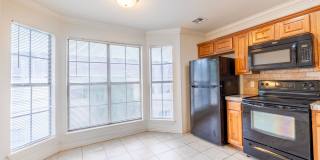 3 bed, 2 bath Condo - MOVE IN SPECIAL!!!! Gallery 17