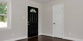 6827 Woodstream Drive Gallery 3