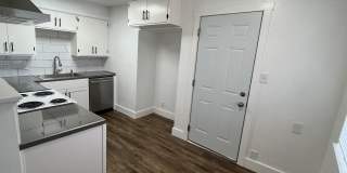 1168 West Circle Gallery 2