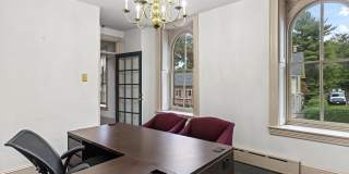 152 N MAIN Street Gallery 34