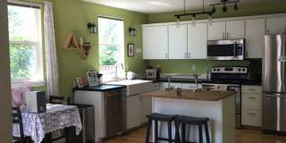 Adorable 2 bed/2 bath home in Southwest Longmont! Gallery 13