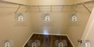 Welcome home! Outstanding Salem location! Gallery 26