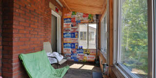 GREAT OSU SOUTH CAMPUS LOCATION - Ridiculously Nice back deck and off-street parking for everyone Gallery 31