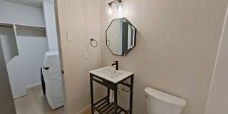 University Manor - Newly Renovated Units just a short walk from Campus! Gallery 192