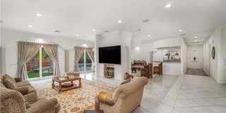 5206 Topeka Drive Gallery 11