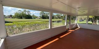 Spacious 3 Bedroom home in Pelican Bay- Golf Course View Gallery 36