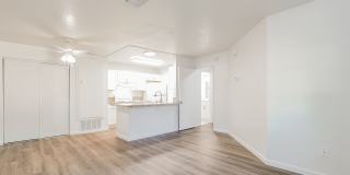 Riverglen Apartments Gallery 40
